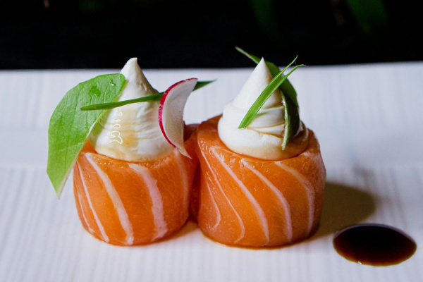 SABORES MÁS EXÓTICOS DEL SUSHI PARA PROBAR ESTE VERANO 