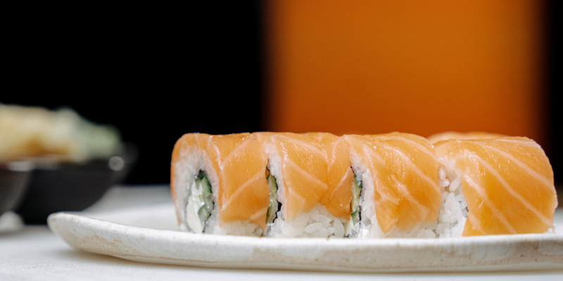 Tu plan alto en proteína con sushi: guía express para el Menú Infinity
