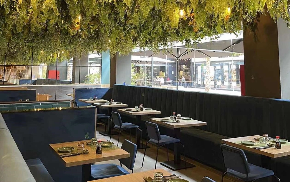 Buffet asiático con variedad — Sushisom Zaragoza La Torre Outlet