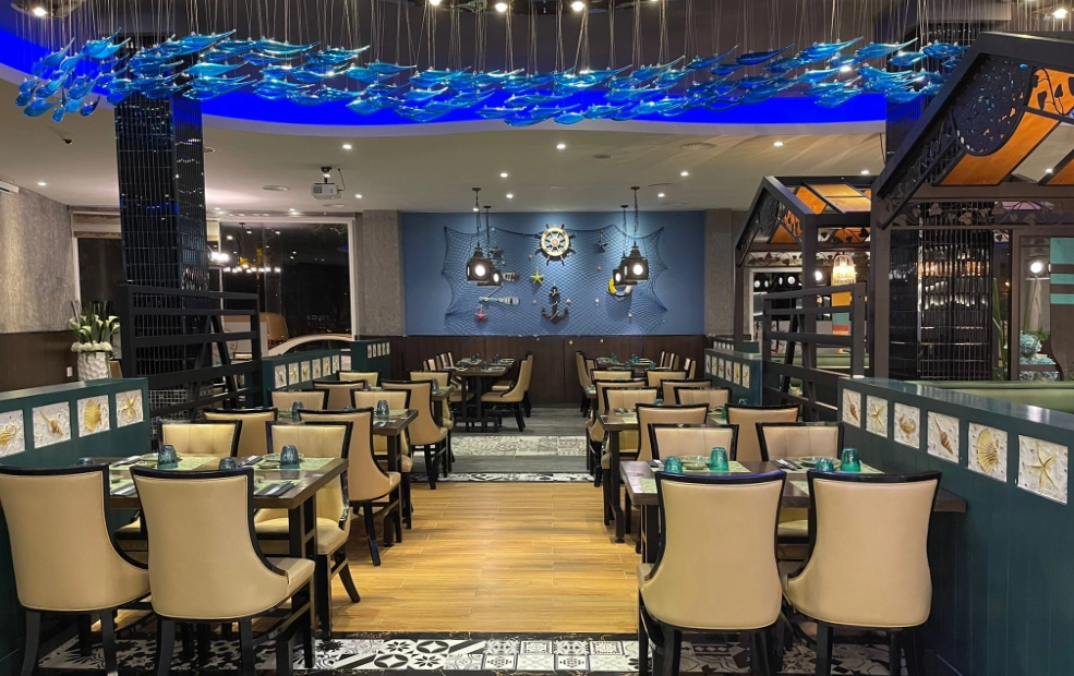 Buffet asiático de inspiración marina — Sushisom Málaga