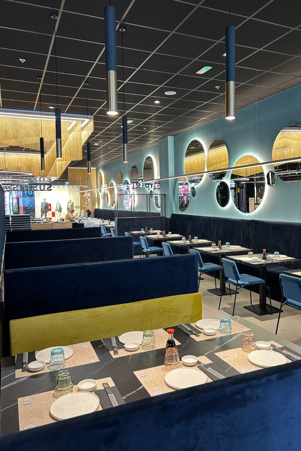 Mesas para grupos — Sushisom Burgos El Mirador