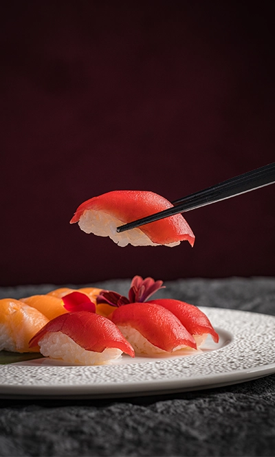 Cocina asiática: nigiri de atún — Sushisom Alicante