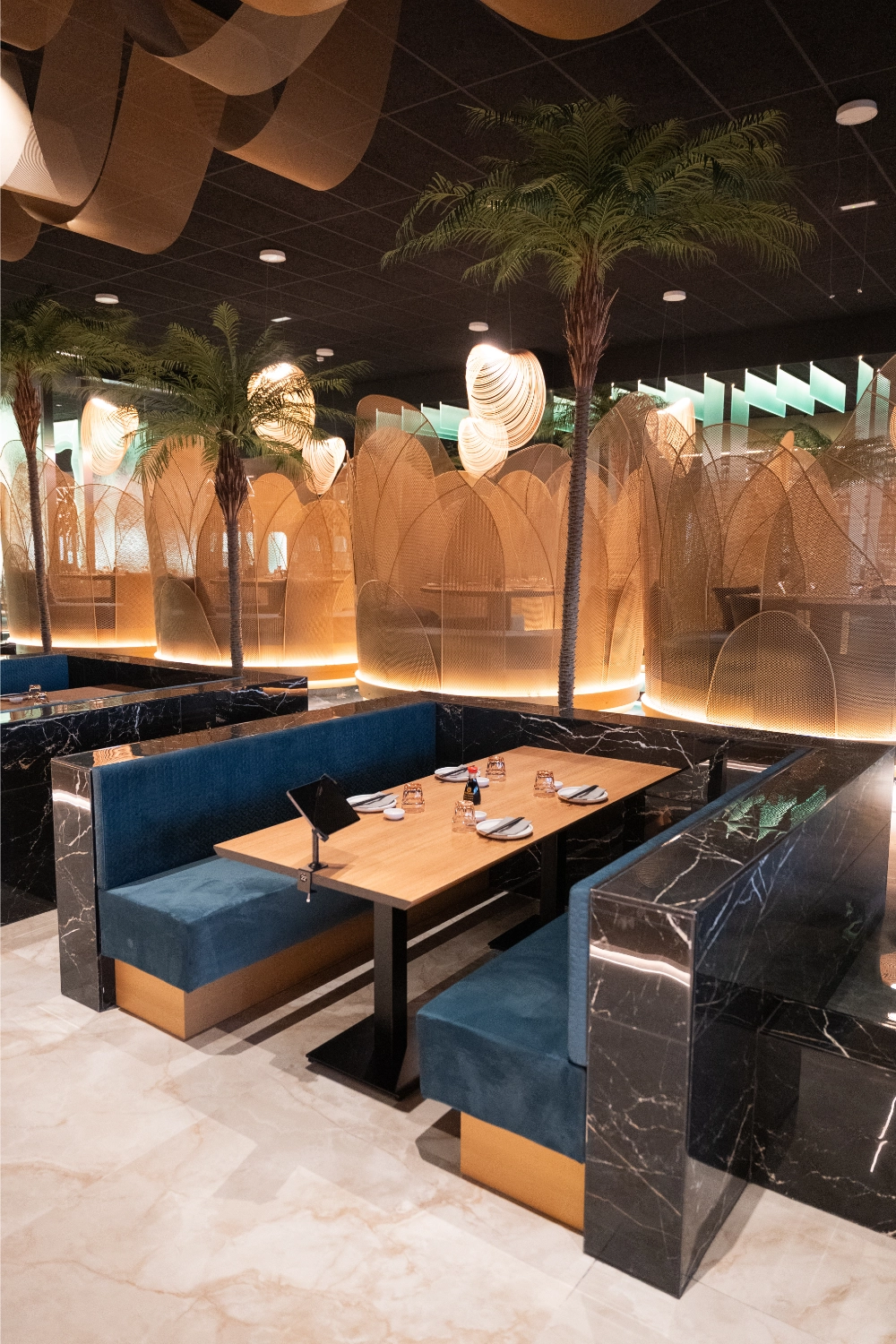 Restaurante de gastronomía asiática — Sushisom Sevilla Dos Hermanas