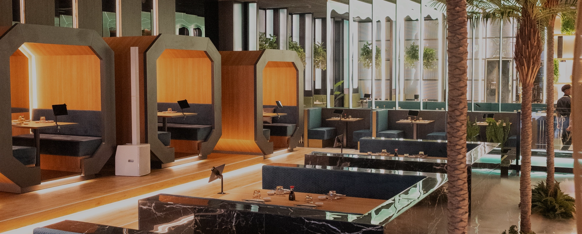 Sala del restaurante — Sushisom Sevilla Dos Hermanas